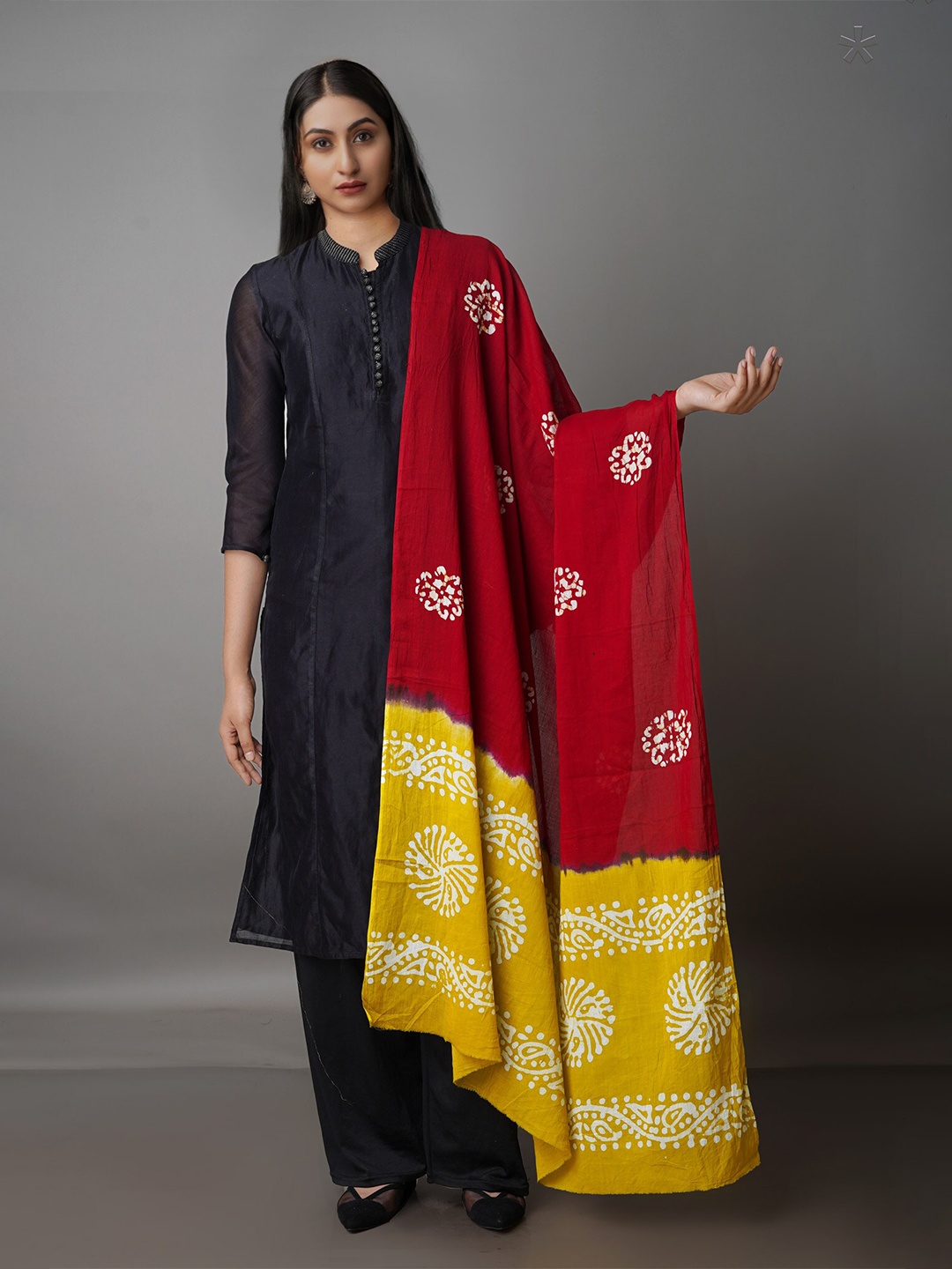 

Unnati Silks Ethnic Motifs Printed Pure Cotton Batik Dupatta, Maroon