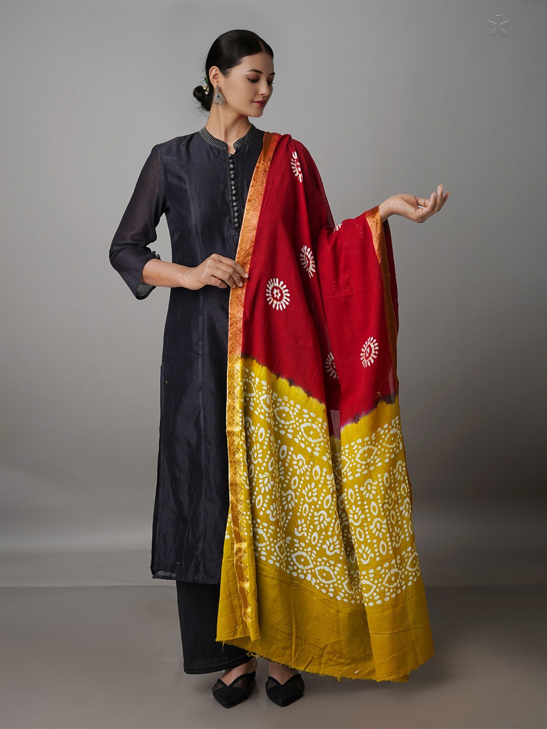 

Unnati Silks Ethnic Motifs Printed Pure Cotton Batik Dupatta, Maroon