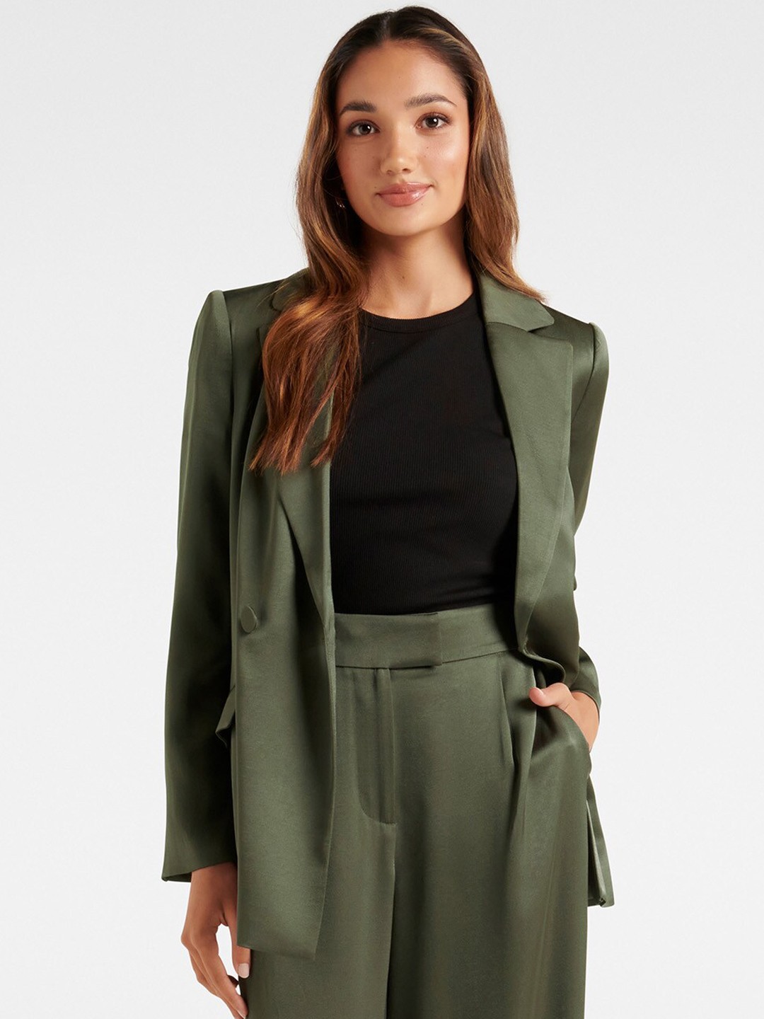 

Forever New Alora Petite Women Tailored-Fit Double-Breasted Blazers, Green
