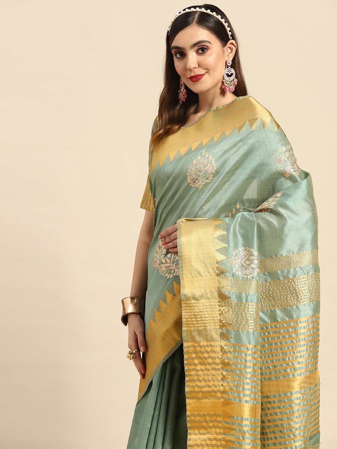 

RAJGRANTH Turquoise Blue & Gold-Toned Ethnic Motifs Sequinned Chanderi Saree