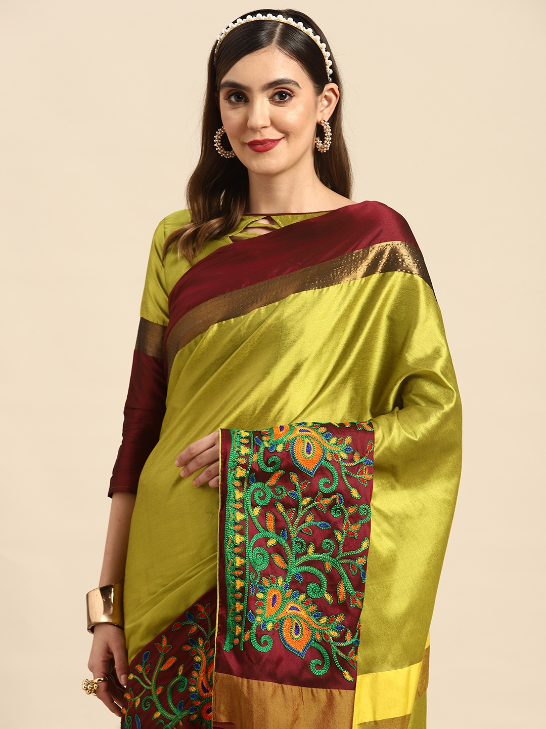 

RAJGRANTH Lime Green & Maroon Ethnic Motifs Embroidered Silk Cotton Chanderi Saree