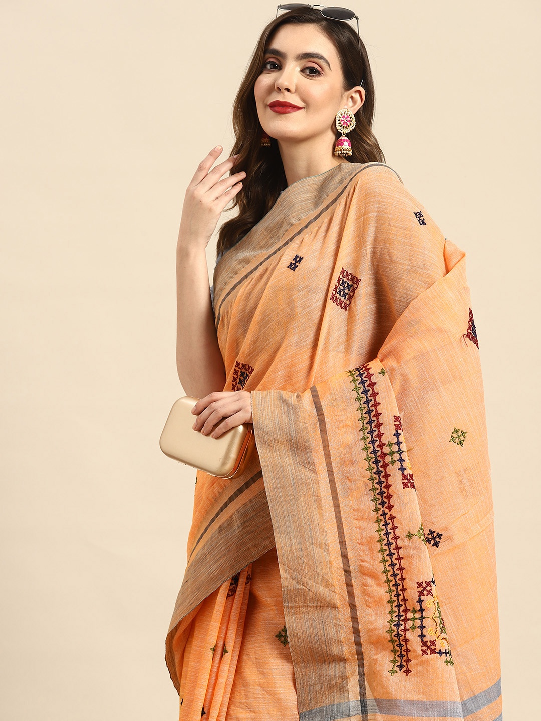 

RAJGRANTH Peach-Coloured Ethnic Motifs Embroidered Linen Blend Chanderi Saree