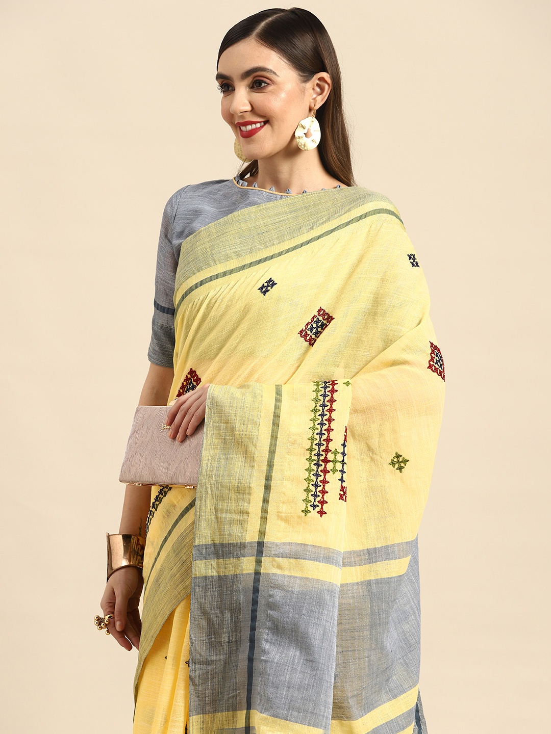 

RAJGRANTH Yellow Ethnic Motifs Embroidered Linen Blend Chanderi Saree