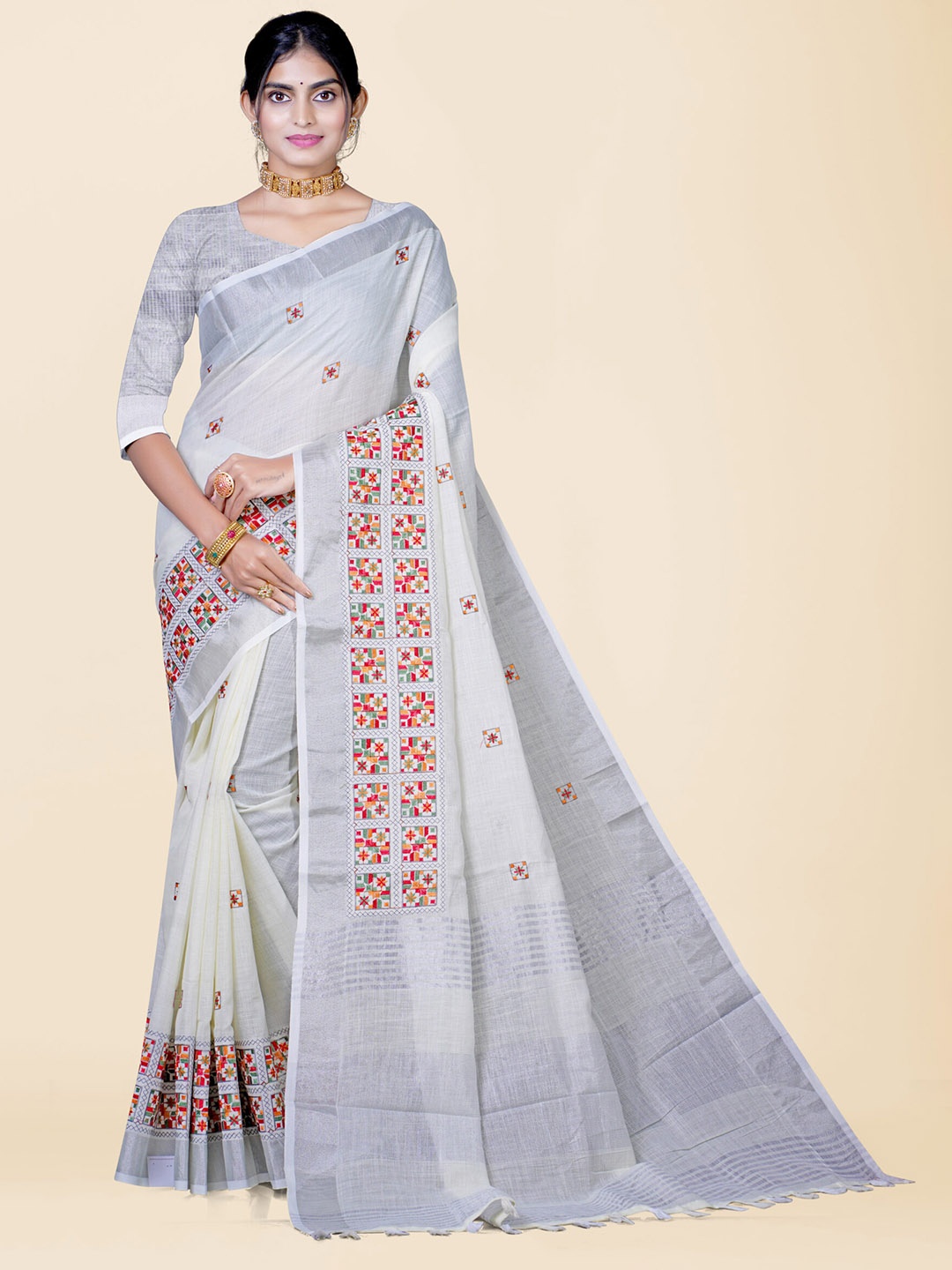 

KAJREE Ethnic Motifs Embroidered Pure Linen Tussar Saree, Cream
