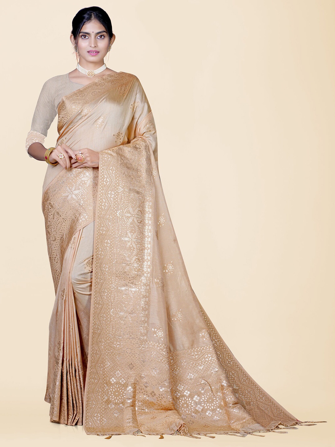 

KAJREE Woven Design Zari Pure Silk Uppada Saree, Cream