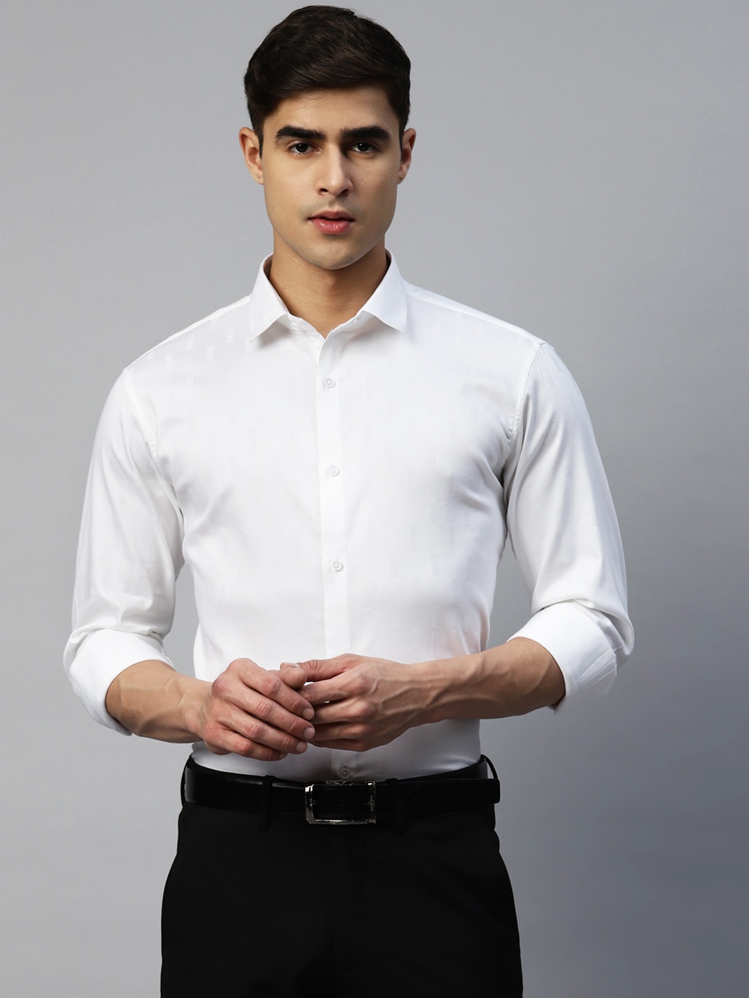 

MANQ Men Smart Solid Regular Fit Formal Shirt, White