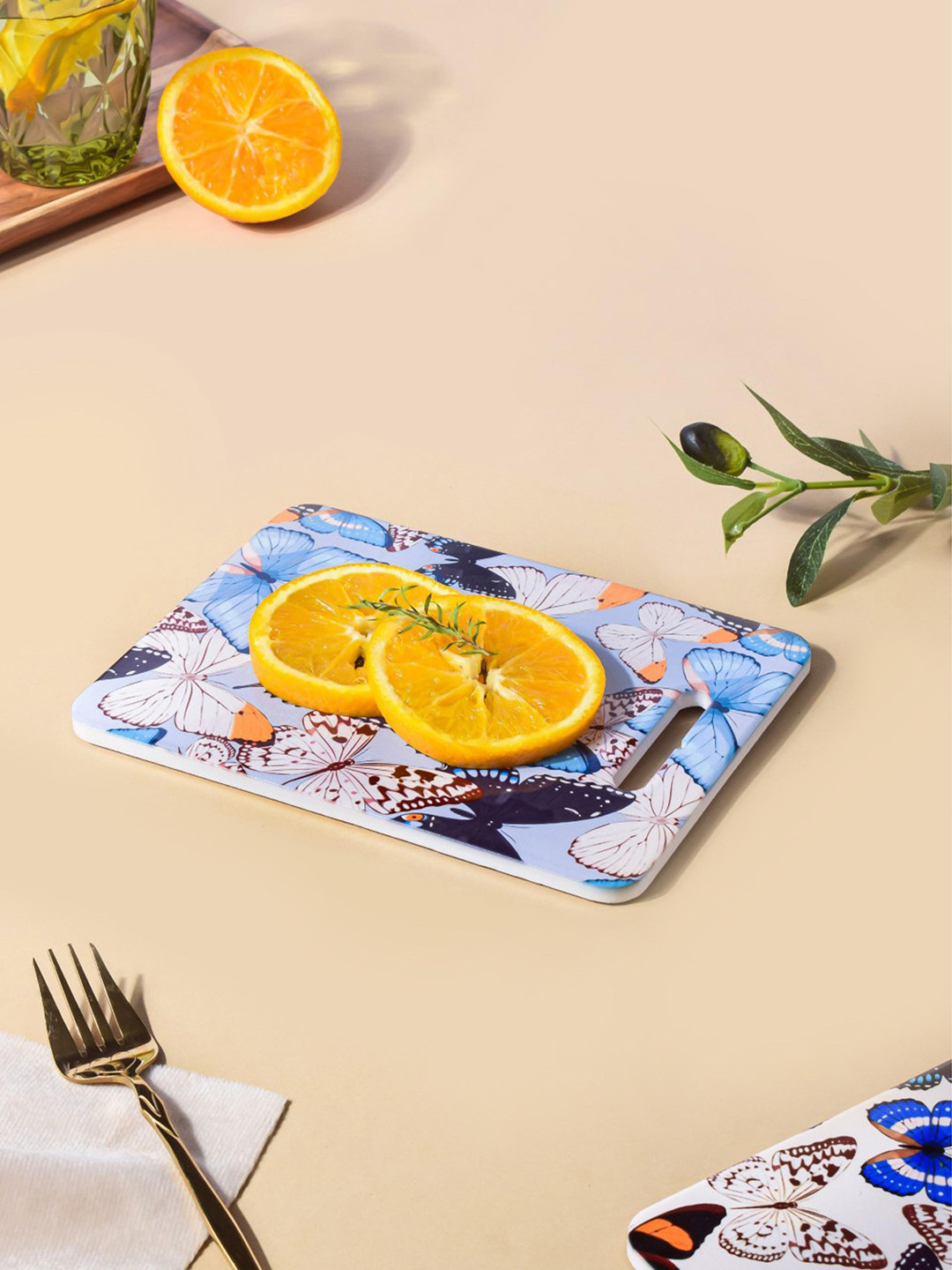 

Nestasia Blue and White Gardenia Butterfly Printed Platter