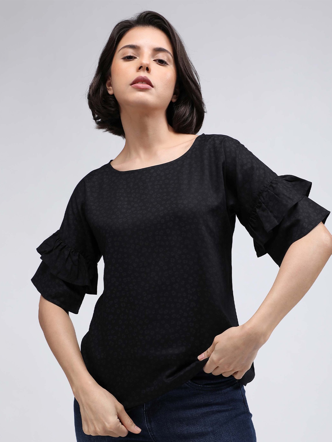 

IDK Black Print Ruffles Top