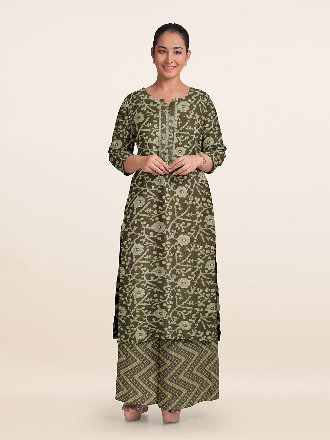 

Pothys Printed Unstitched Dress Material, Green