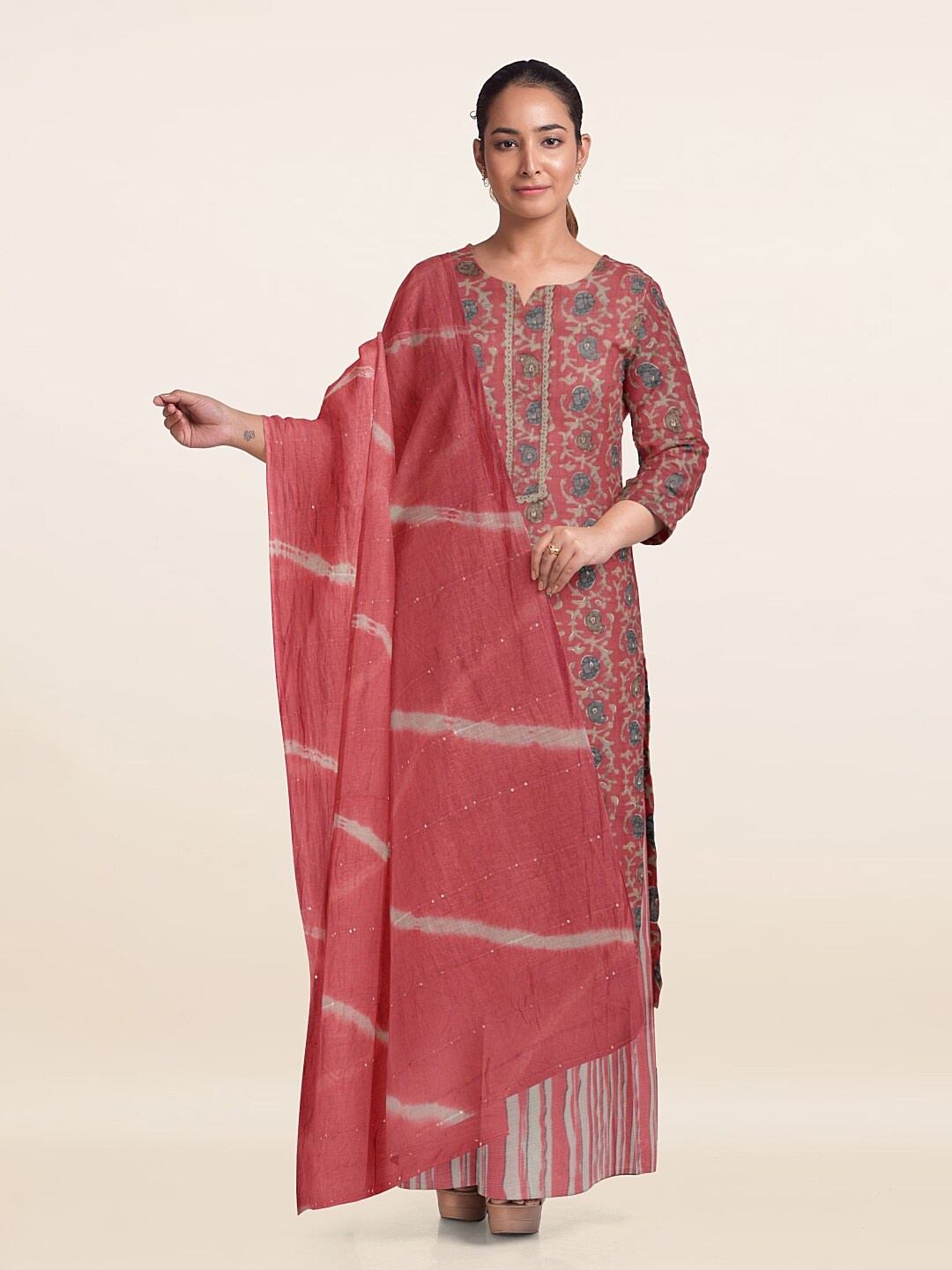 

Pothys Printed Unstitched Dress Material, Pink