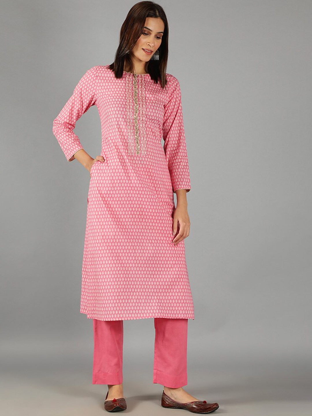 

BARARA ETHNIC Floral Printed Thread Work Pure Cotton Kurta with Trousers & Dupatta, Pink