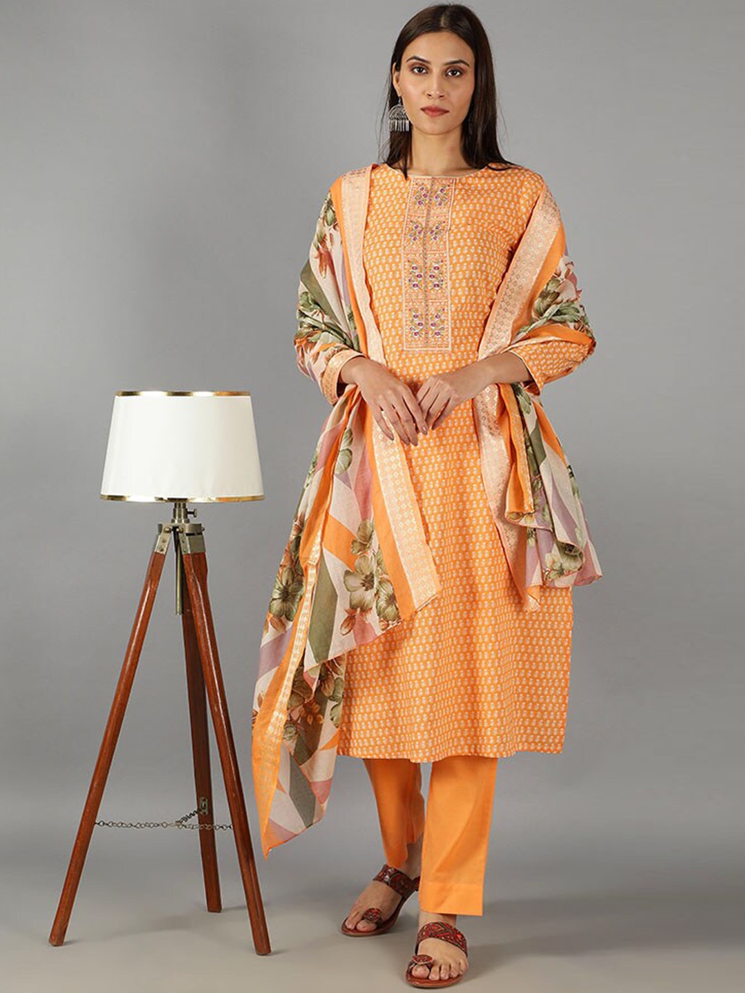 

BARARA ETHNIC Women Pure Cotton Floral Printed Kurta with Trousers & With Dupatta, Orange