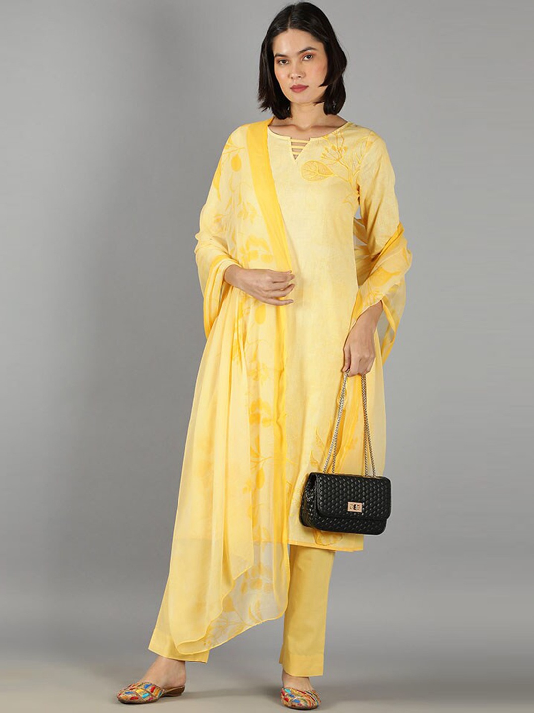 

BARARA ETHNIC Women Floral Printed Pure Cotton Kurta with Trousers & With Dupatta, Yellow