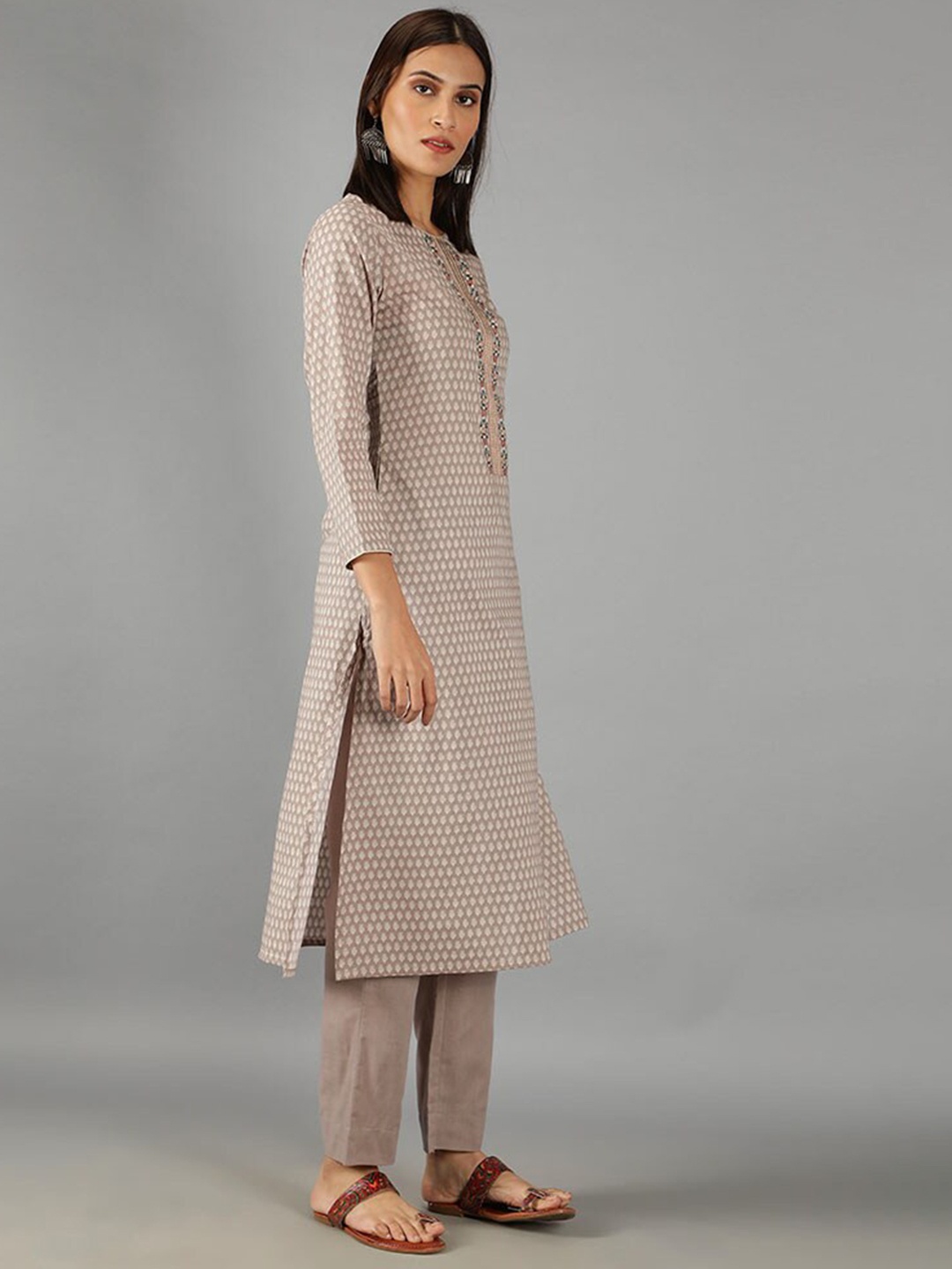 

BARARA ETHNIC Floral Printed Pure Cotton Kurta with Trousers & Dupatta, Brown