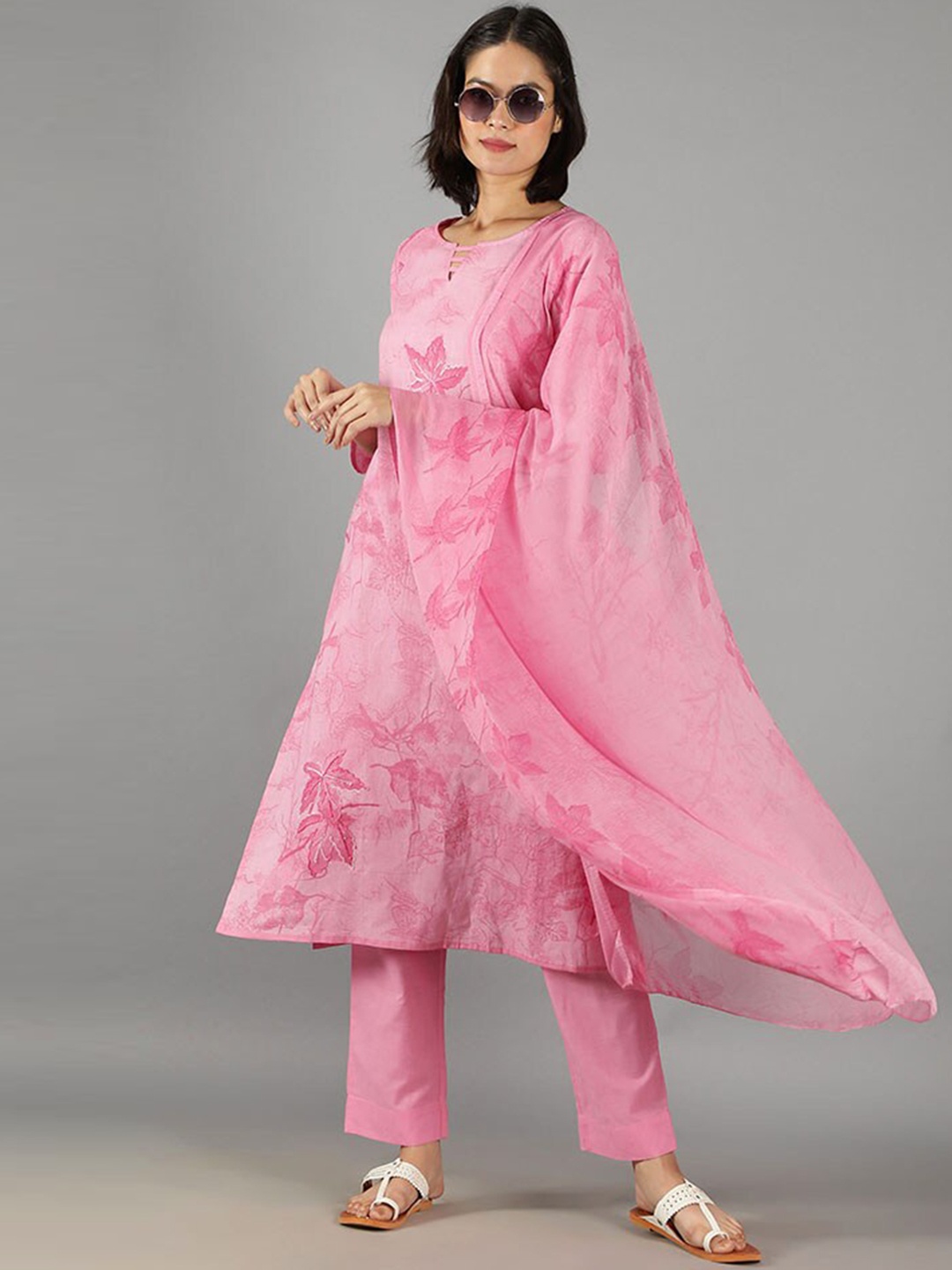 

BARARA ETHNIC Women Pure Cotton Floral Printed Kurta with Trousers & With Dupatta, Pink