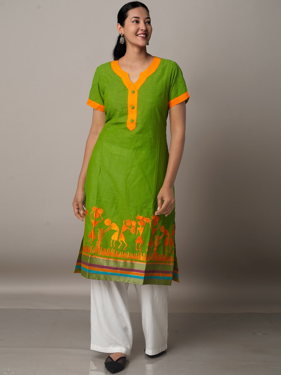 

Unnati Silks Women Tribal Embroidered Handloom Cotton Kurta, Green