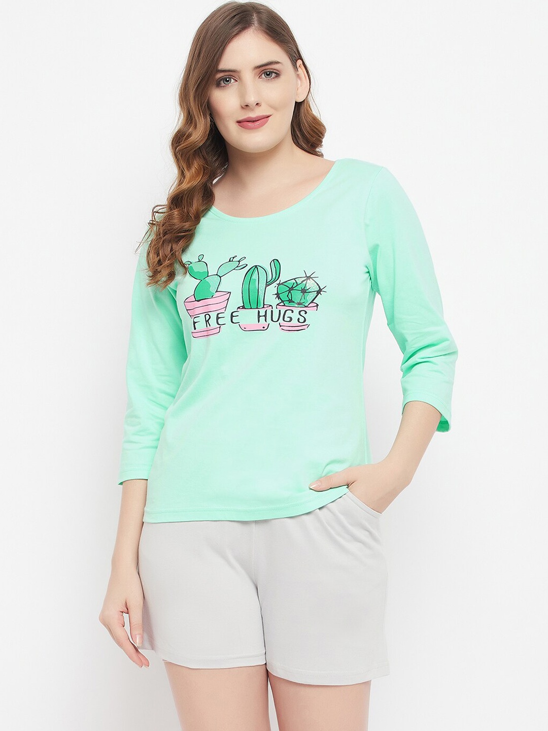 

Clovia Women Cactus Print Pure Cotton Night Suit, Green