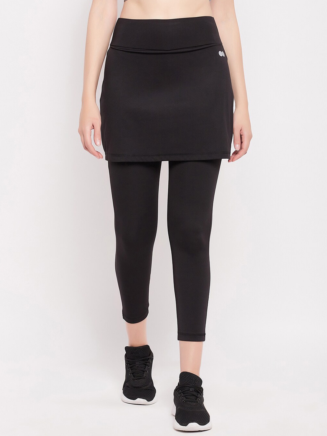 

Clovia Snug-Fit High Rise Active Skirt with Attached Tights, Black