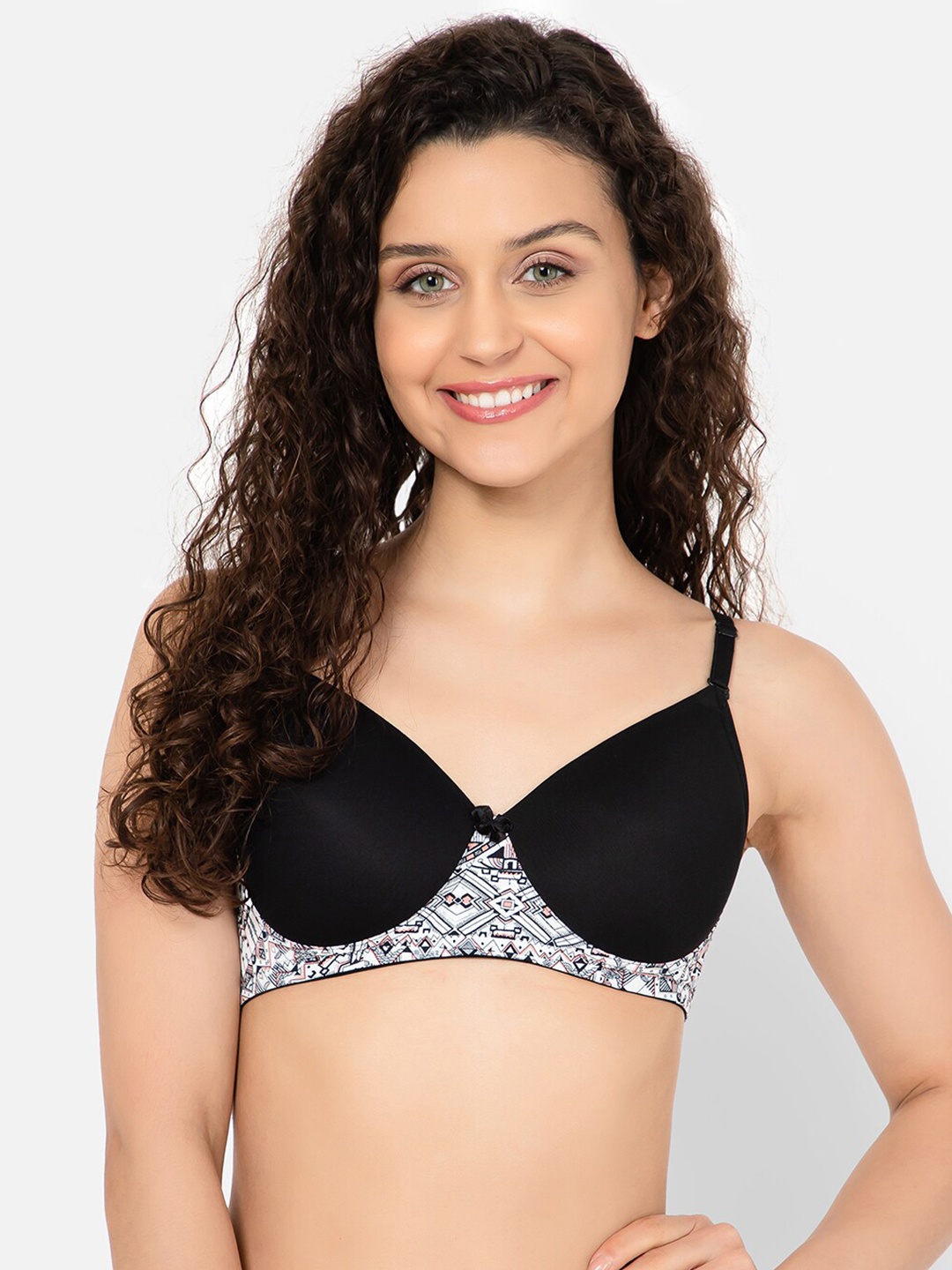 

Clovia Abstract Printed Lightly Padded Bra, Black