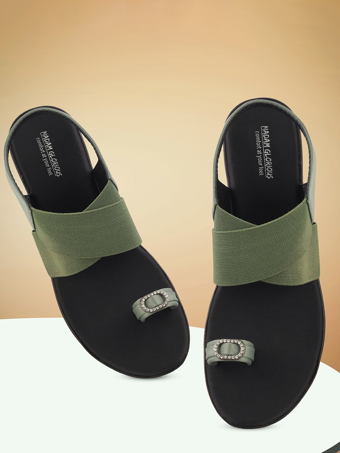 

madam glorious Women Green Comfort Heels