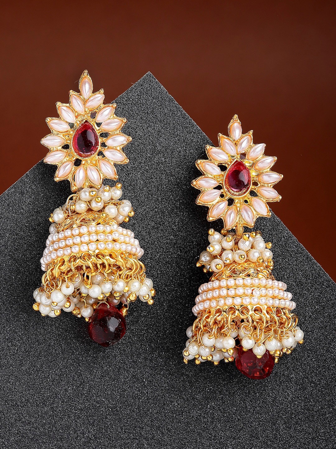 

Kennice Dome Shaped Jhumkas Earrings, White