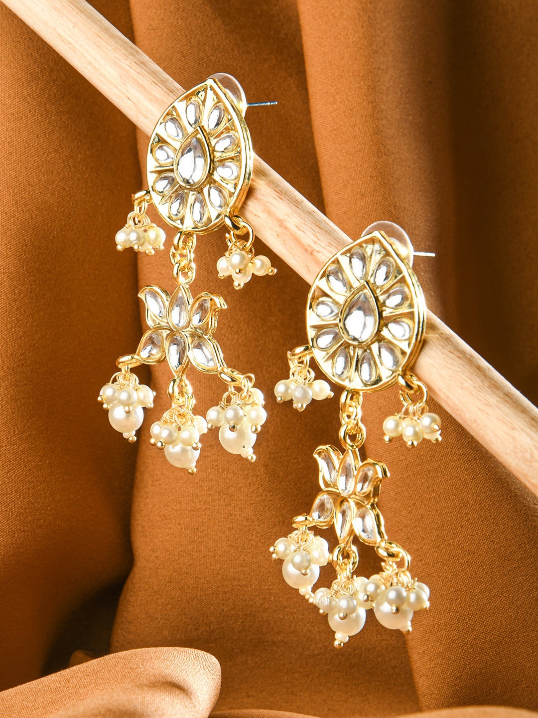 

Fida Gold-Plated Floral Drop Earrings, White