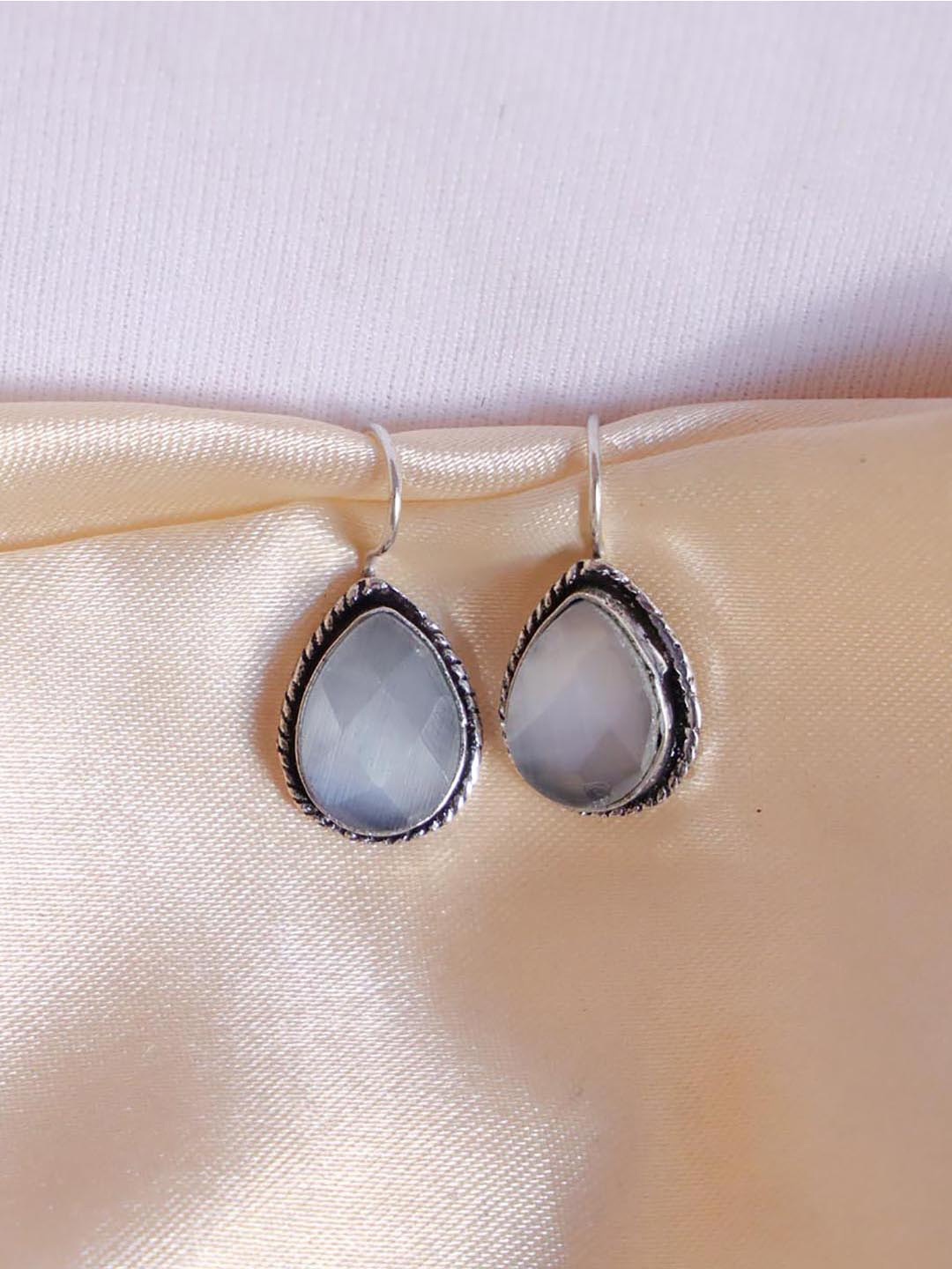 

Ozanoo Silver Plated Classic Drop Earrings