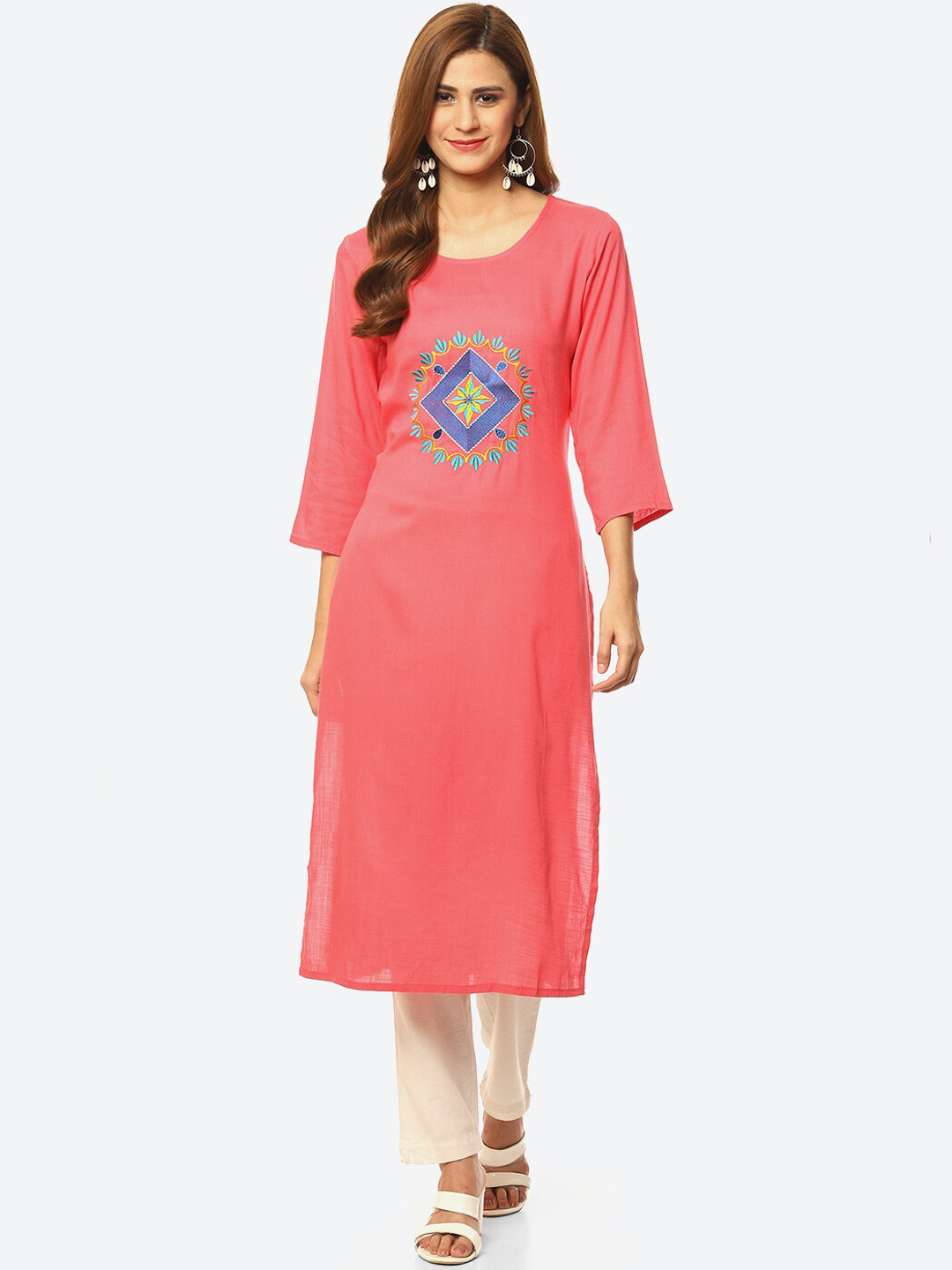 

Kurti's by Menka Printed Kurta, Cream