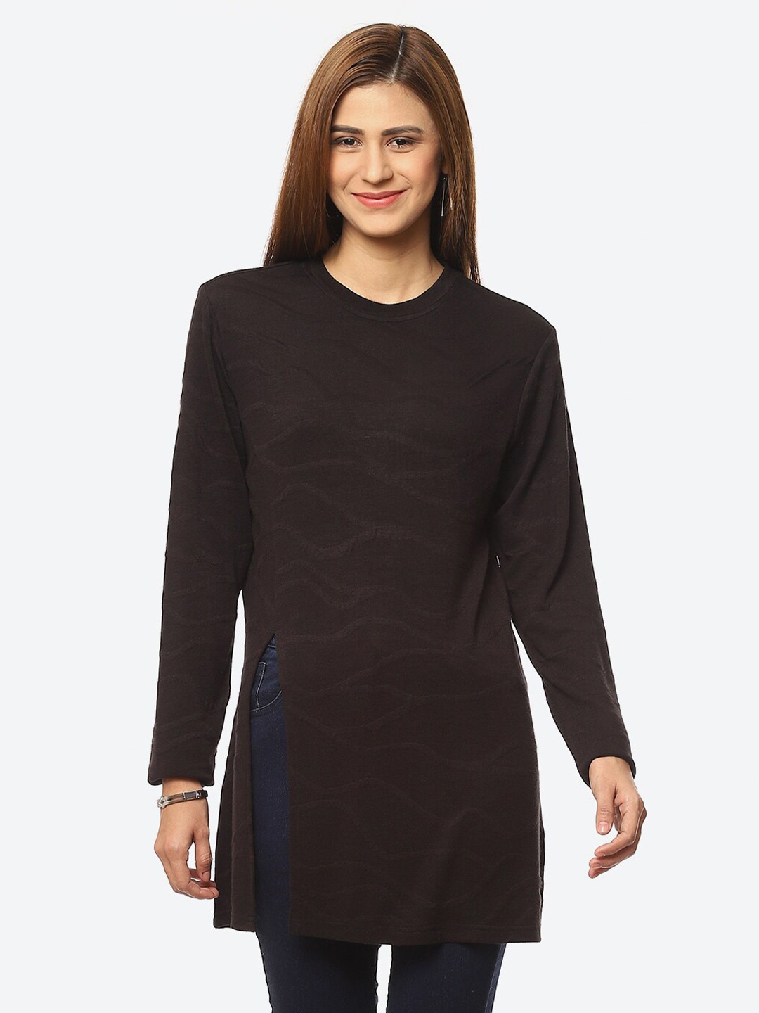 

Kurti's by Menka Long Sleeves Regular Longline Top, Black