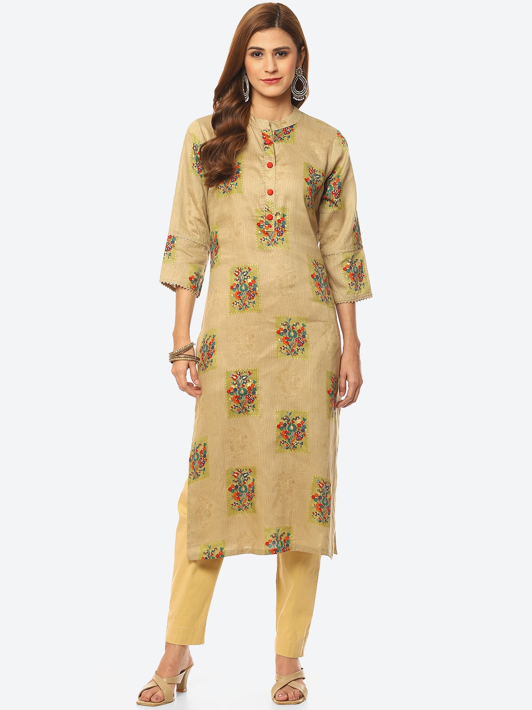 

Kurti's by Menka Floral Printed Gotta Patti Kurta, Yellow