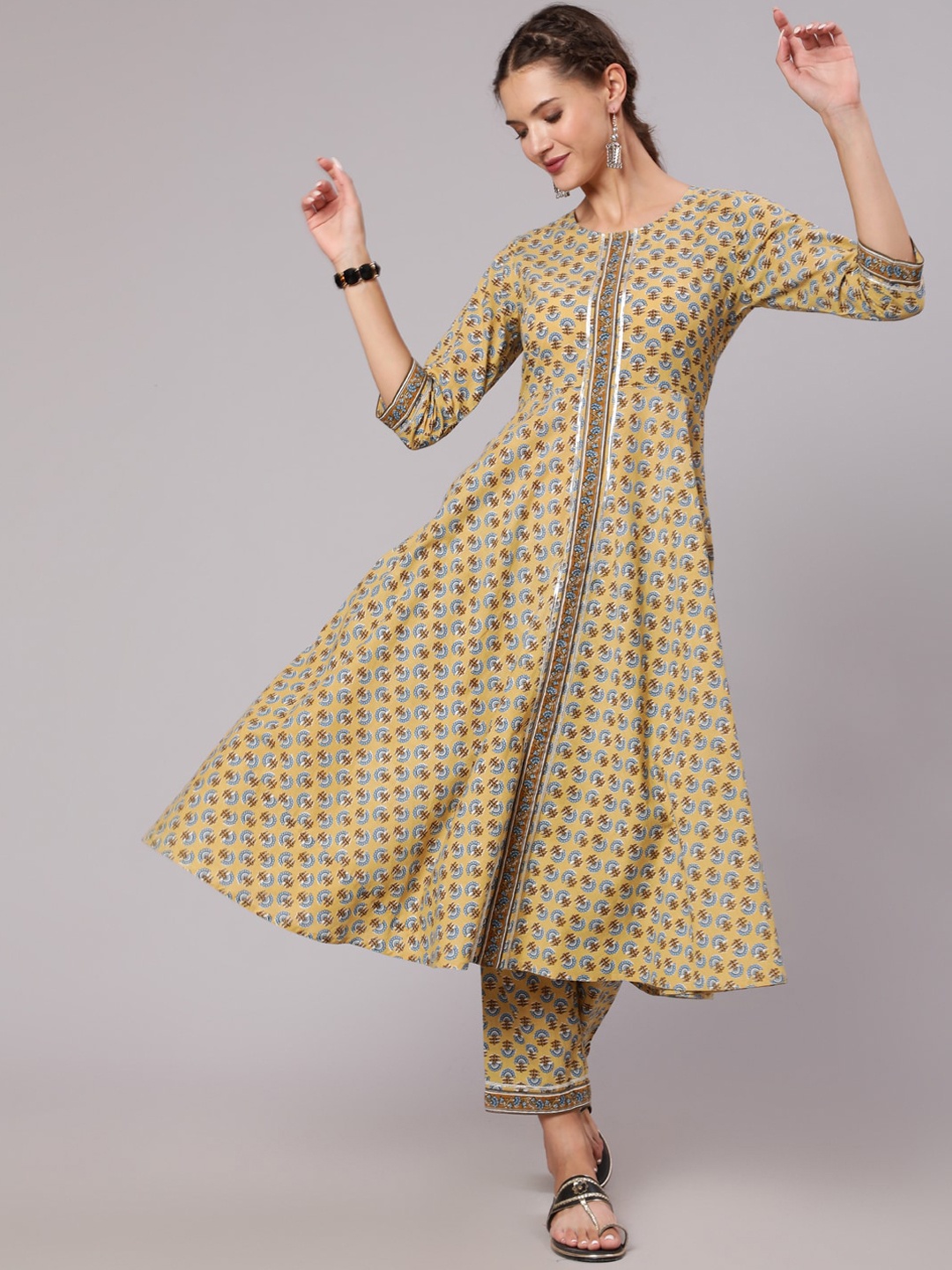 

Jaipur Kurti Women Floral Printed Pure Cotton Kurta with Trousers, Yellow