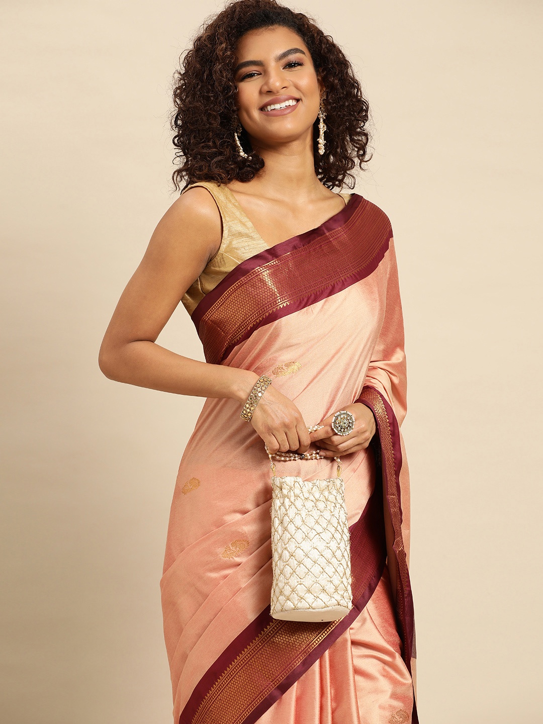 

Mitera Woven Design Zari Silk Cotton Paithani Saree, Peach