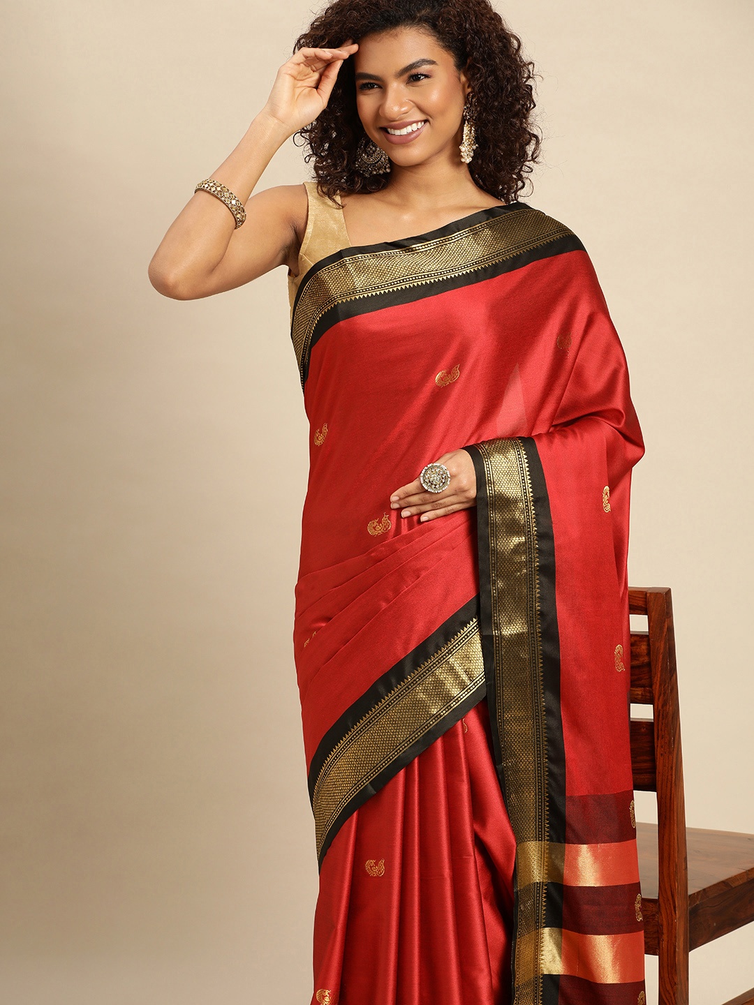 

Mitera Woven Design Zari Silk Cotton Paithani Saree, Red