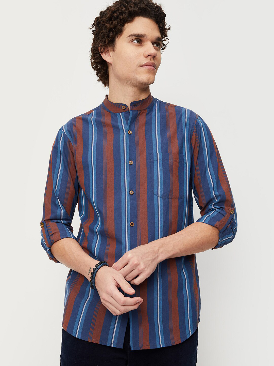 

max Men Blue Striped Casual Cotton Shirt