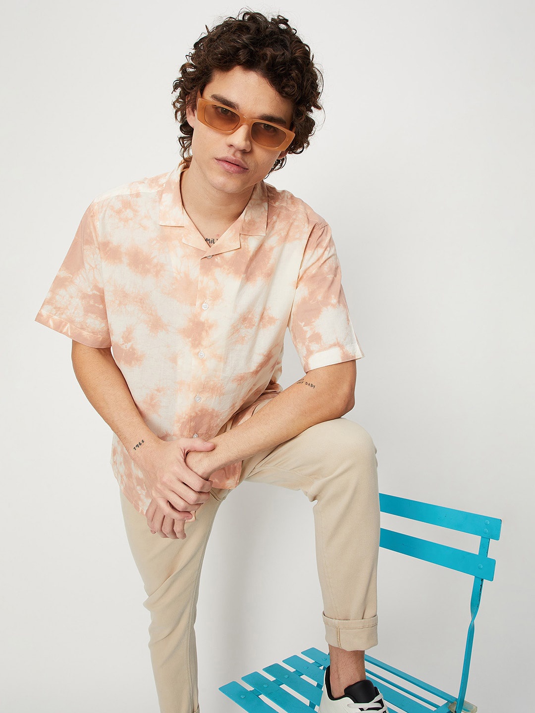 

max Men Printed Dyed Cotton Shirt, Peach
