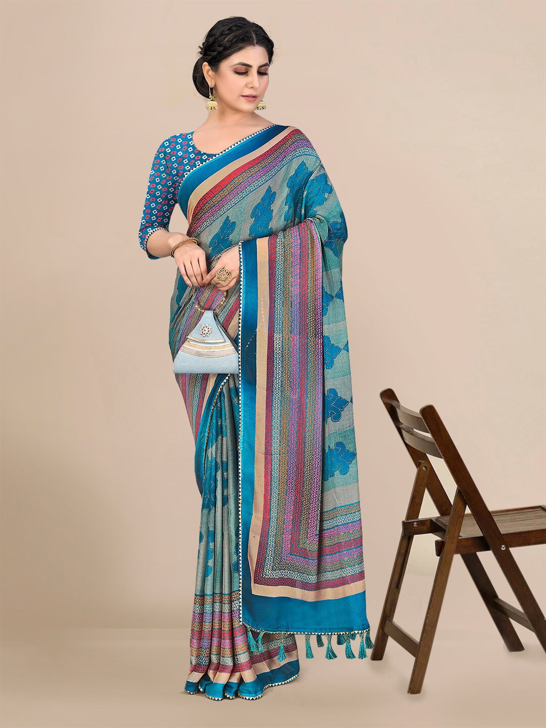 

Mitera Ethnic Motifs Pure Chiffon Saree, Blue
