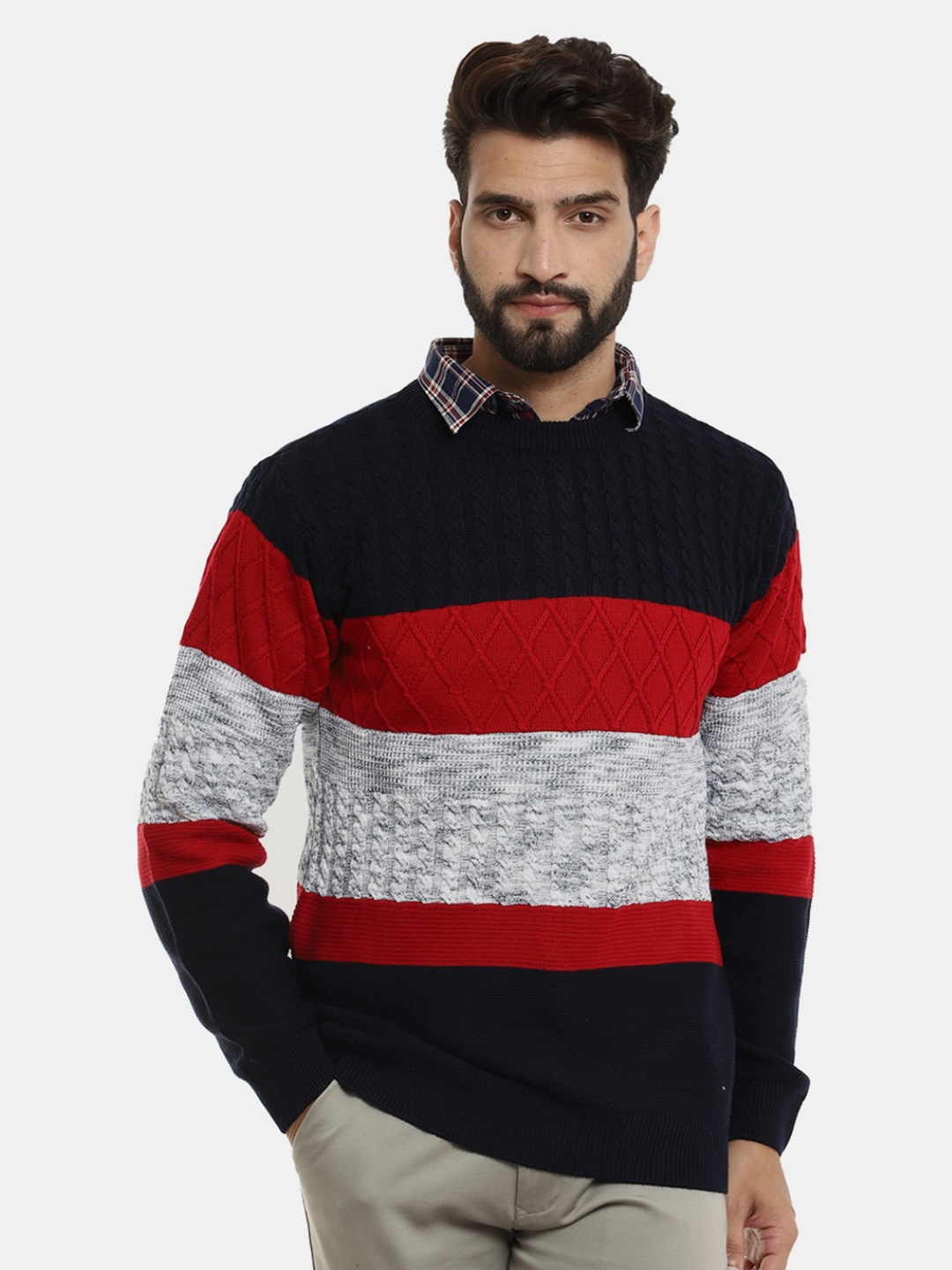 

V-Mart Men Round Neck Colourblocked Sweatshirt, Navy blue