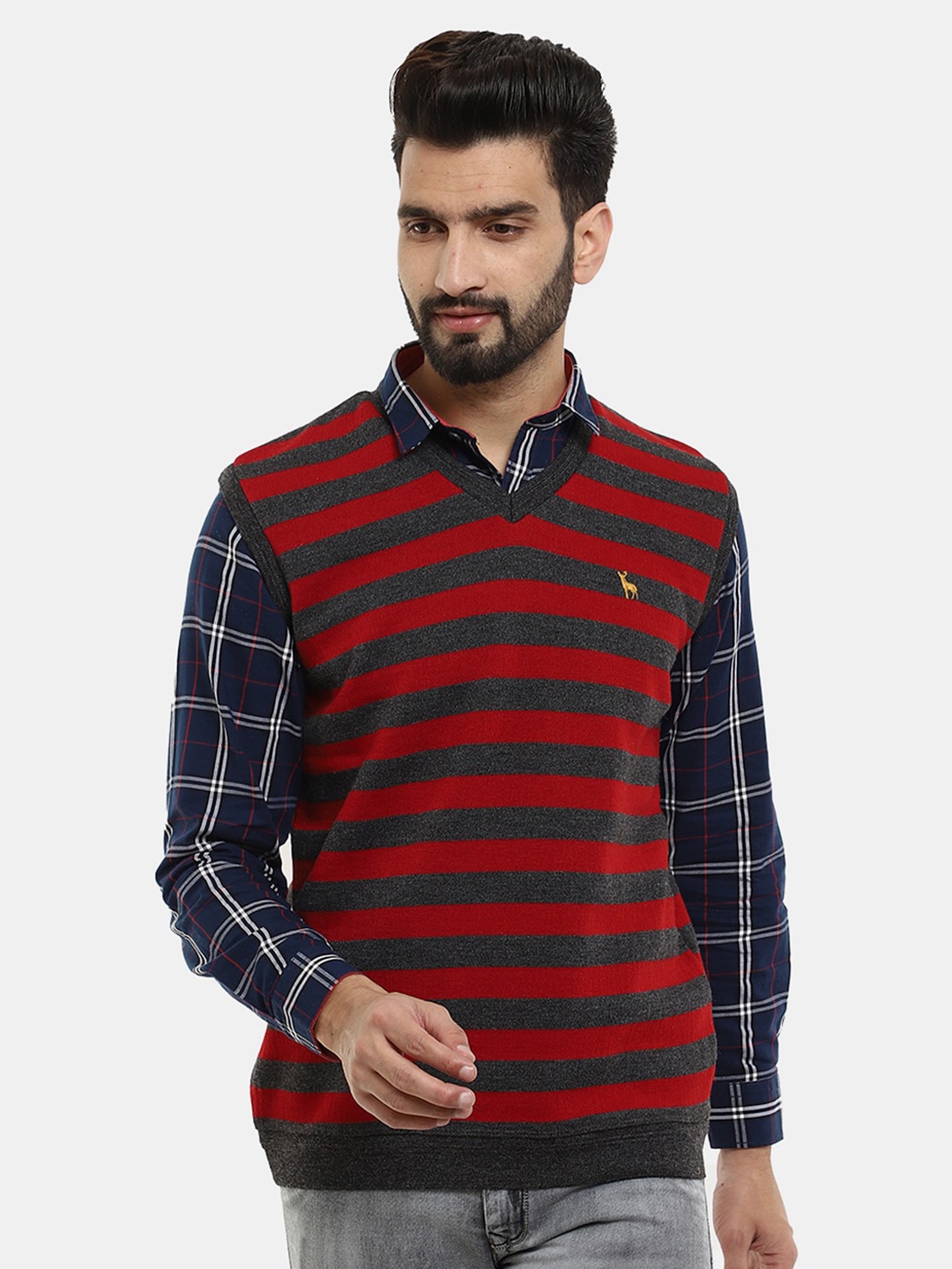 

V-Mart Men Striped Sweater Vest, Charcoal