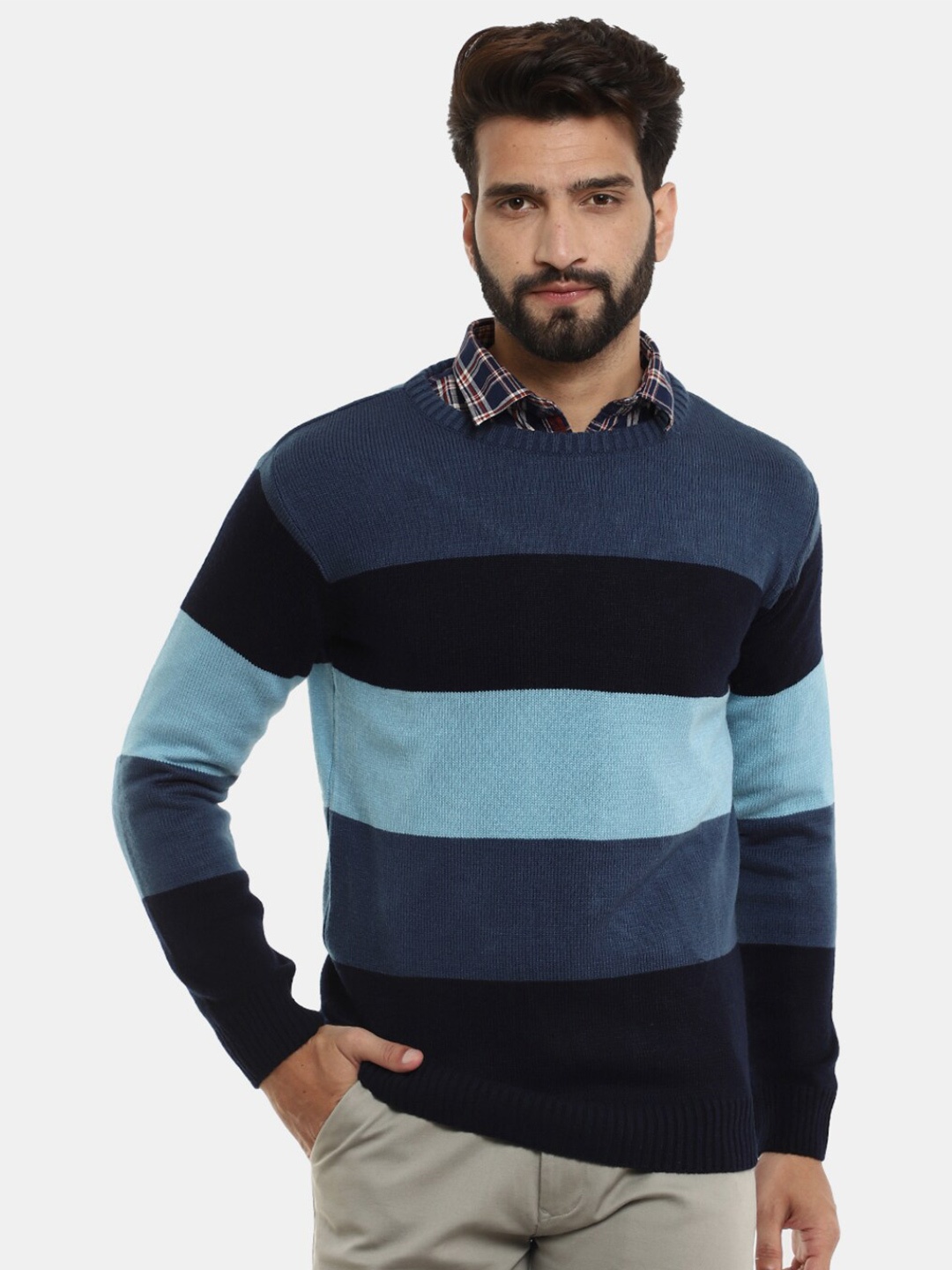 

V-Mart Men Colourblocked Wool Sweatshirt, Blue