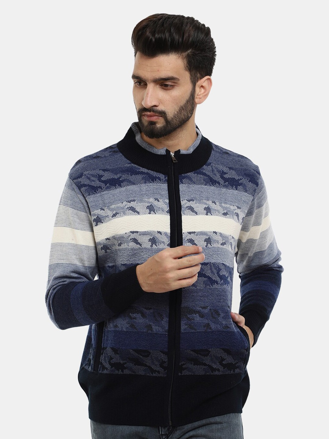 

V-Mart Men Woolen Printed Pullover, Blue