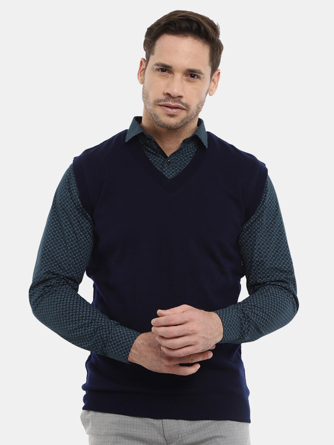 

V-Mart Men Wool Sweater Vest, Navy blue