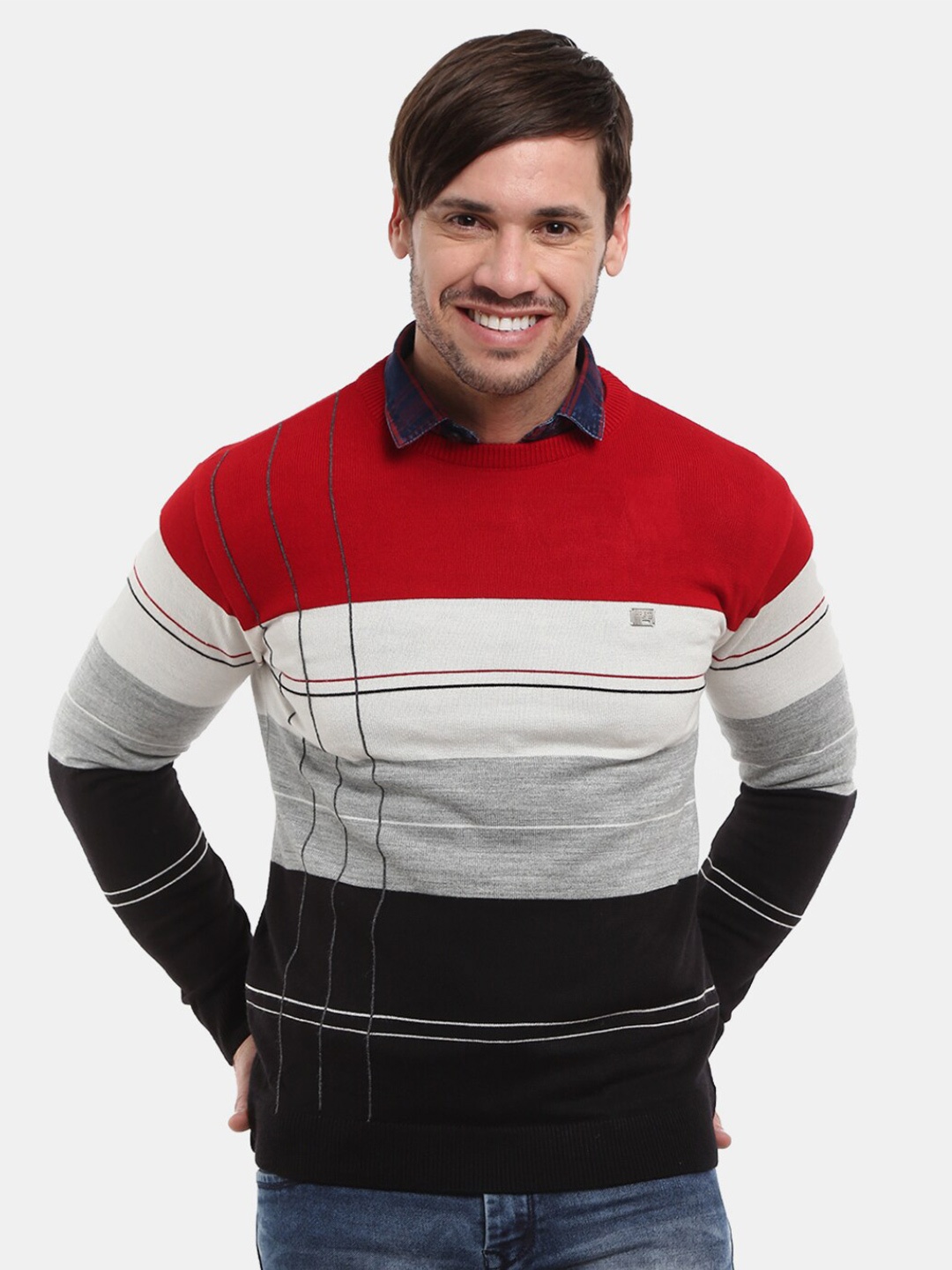 

V-Mart Men Colourblocked Wool Sweatshirt, Black
