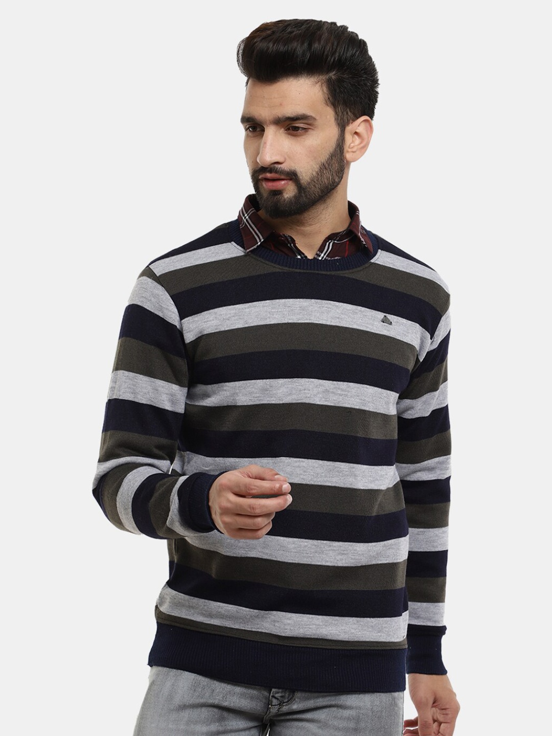 

V-Mart Men Striped Sweatshirt, Olive