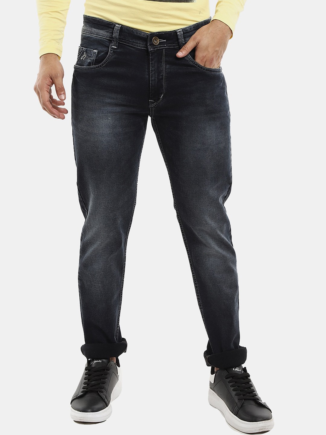 

V-Mart Men Cotton Classic Slim Fit Light Fade Jeans, Grey