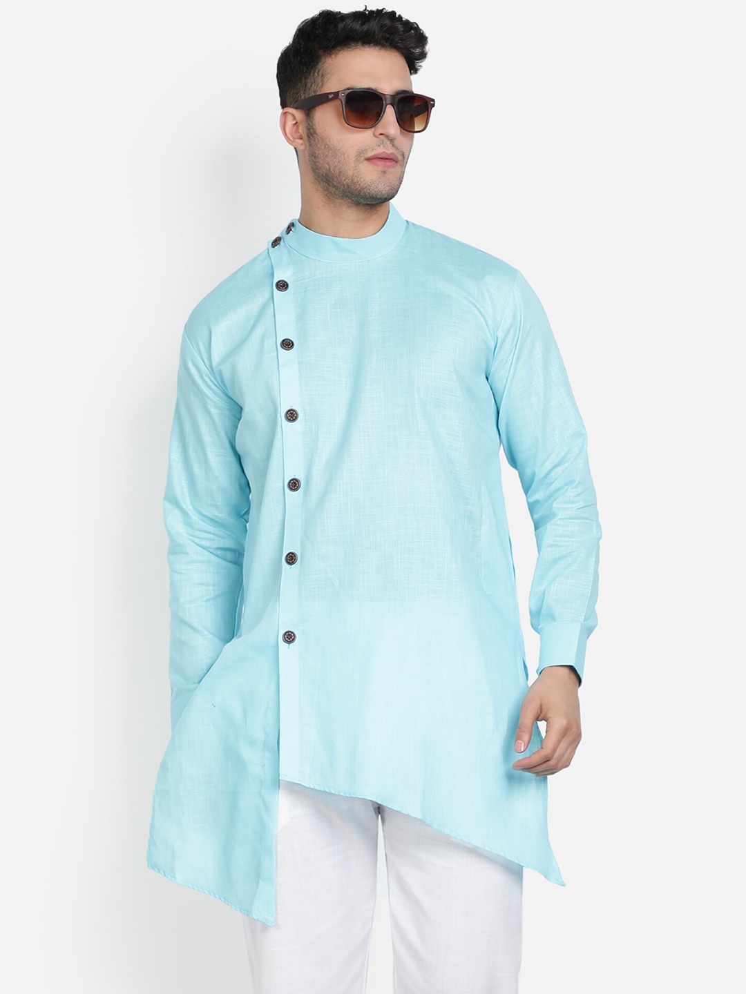 

Armaan Ethnic Men Mandarin Collar Cotton Kurta, Blue