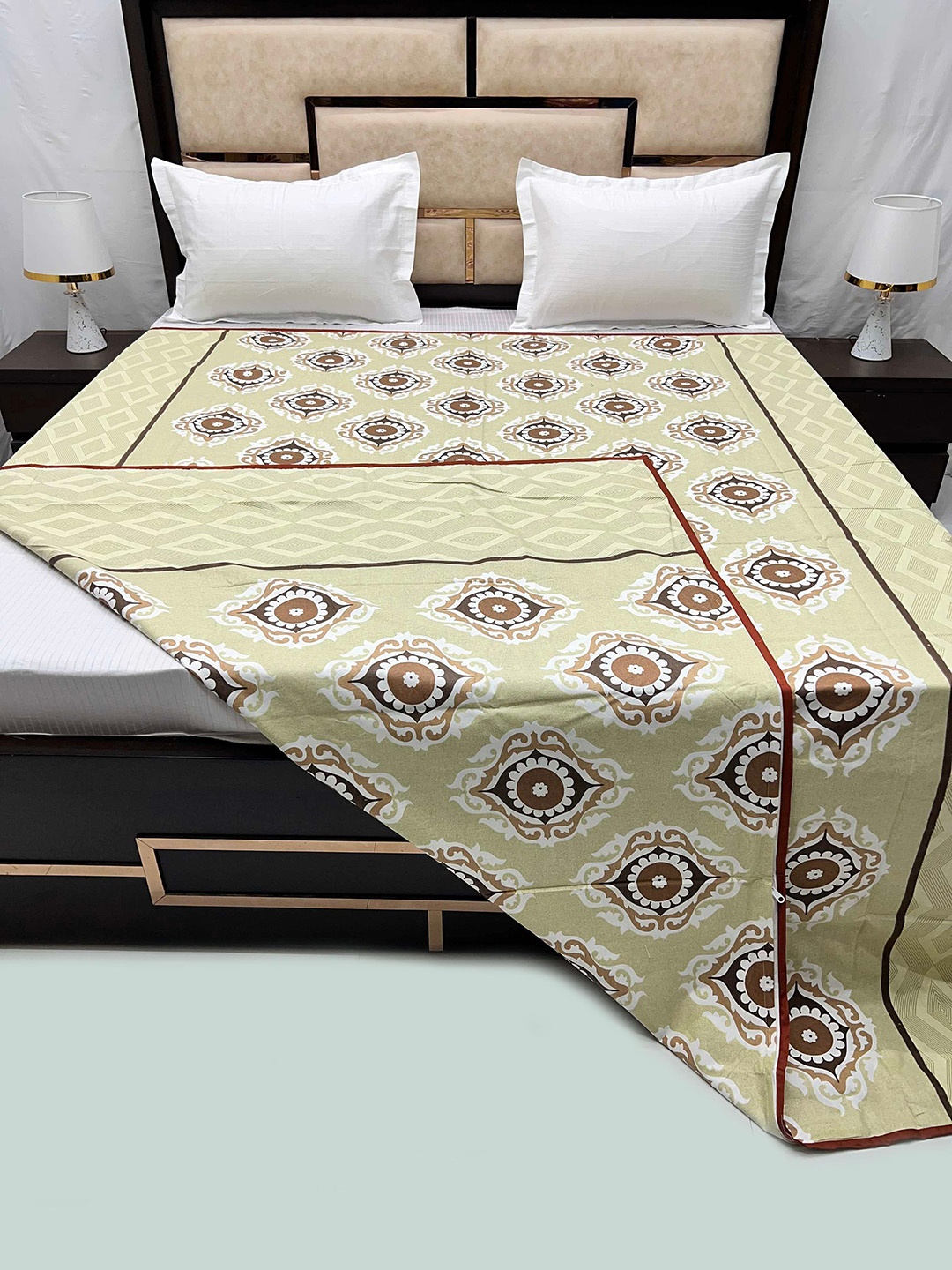 

Pure Decor Green Ethnic Motifs Super King Size Pure Cotton Duvet Cover