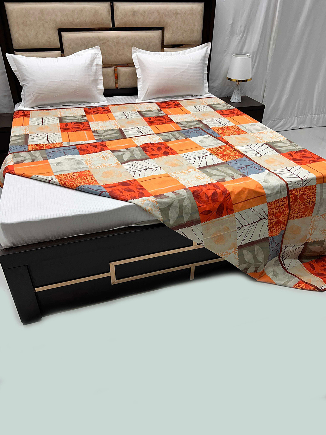 

Pure Decor Orange Printed Pure Cotton 300 TC Super King Duvet Cover