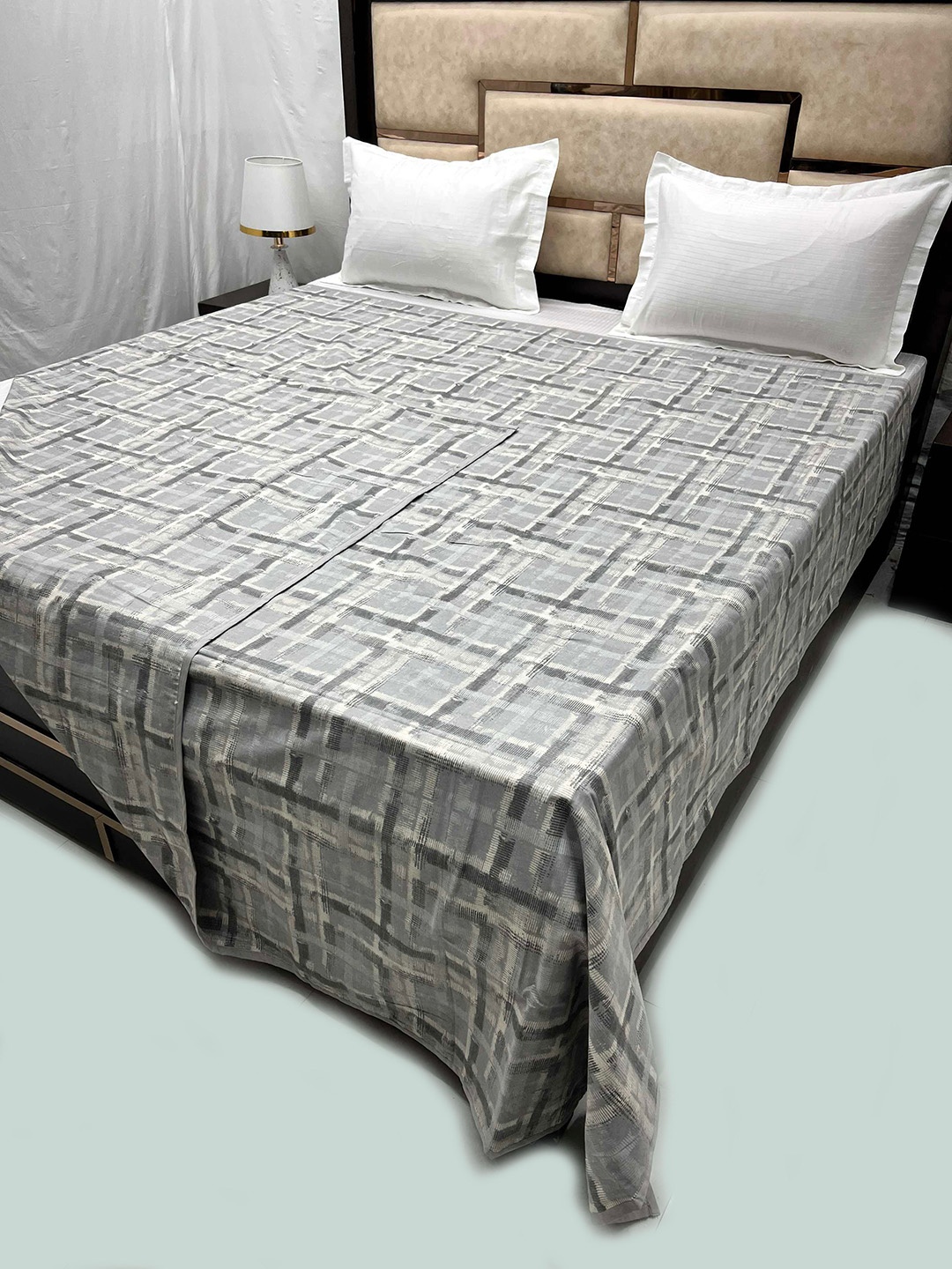 

Pure Decor Grey Abstract-Printed 300 TC Pure-Cotton Double King Size Duvet Cover