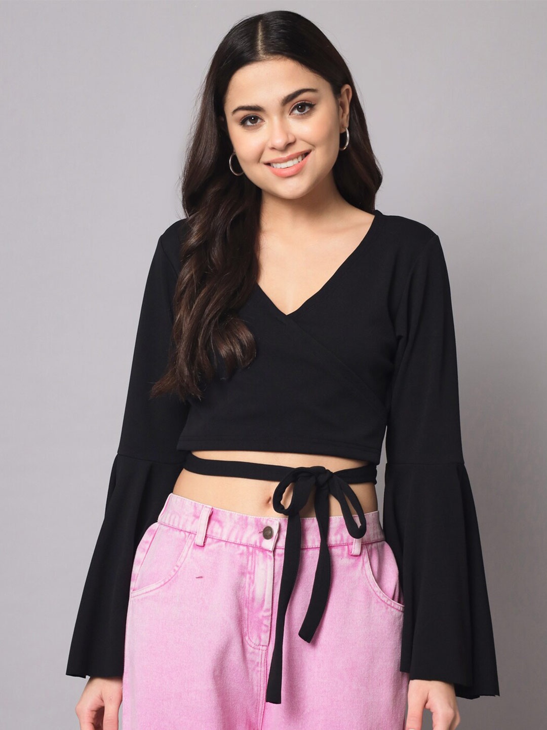 

AAHWAN V-Neck Wrap Crop Top, Black
