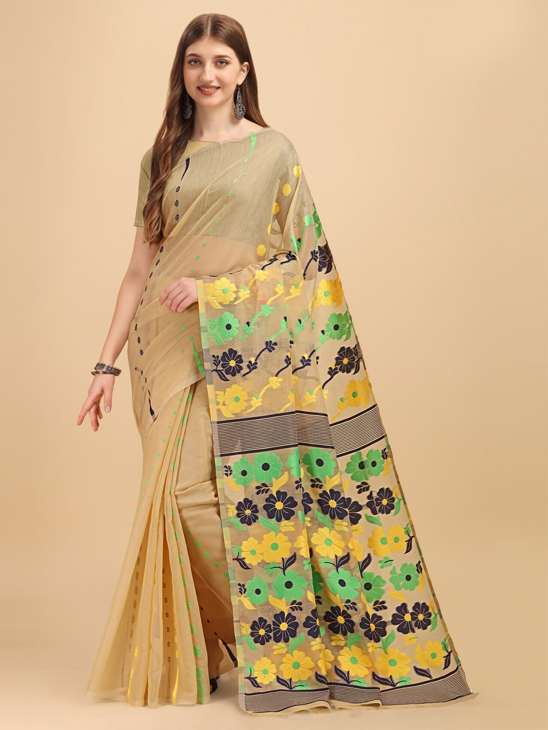 

TEREZA Floral Silk Cotton Jamdani Saree, Cream